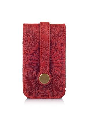 Красивая красная ключница с натуральной матовой кожи с авторским художественным тиснением "mehendi art"