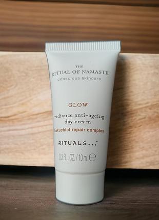 Антивіковий денний крем the ritual of namaste anti-ageing day cream 10ml
