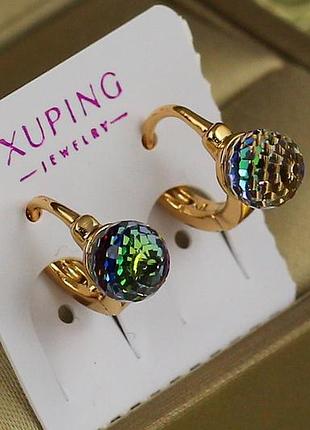 Серьги детские xuping jewelry сваровски хамелеон многогранность с зелеными камнями 1 см золотистые