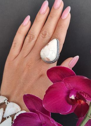 Сколецит кільце крапля. каблучка зі сколециту. перстень натуральний сколецит. розмір 17. індія.