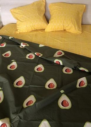 Постільна білизна бязь авокадо сімейний