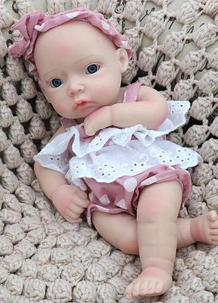 Силиконовая коллекционная кукла девочка лори из мягкого литого силикона полностью анатомическая высота 28 см