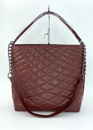 Женская стеганая сумка на цепочке с короткой ручкой из эко кожи «эрмин» серая марсал