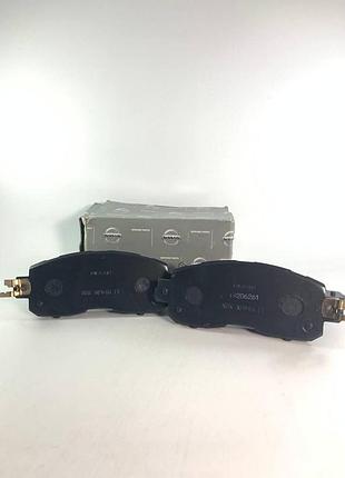Колодки гальмівні передні дискові nissan leaf/altima l33, d10603ta0b