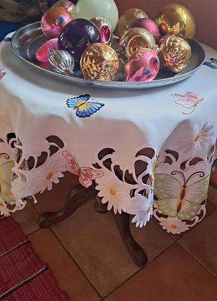 Яркая весенняя скатерть 80/85