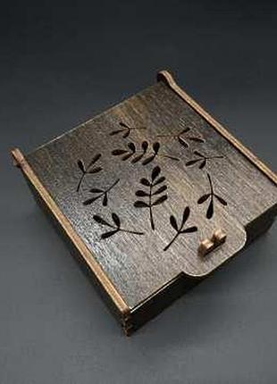 Скринька-купюрниця з фанери. 11х11х5см / скринька-купюрниця з фанери. 11х11х5см