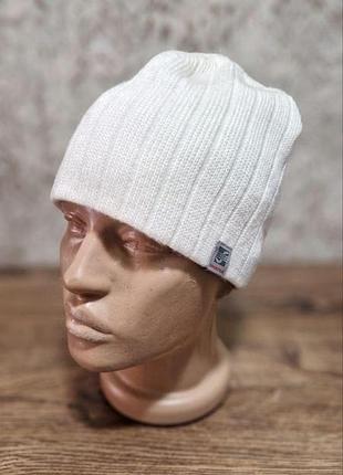 Шапка белая вязаная двойная 54-56