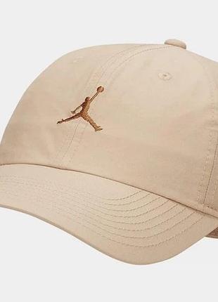 Кепка jordan jumpman club cap l/xl бежевий fd5185-200