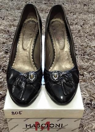 Туфли кожаные женские
