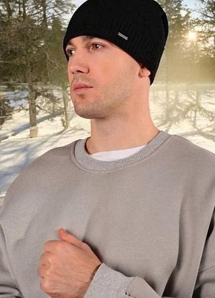 Теплая мужская шапка на флисе с молнией сзади