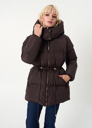 Зимова коричнева куртка