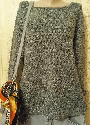 Свитер крупной вязки