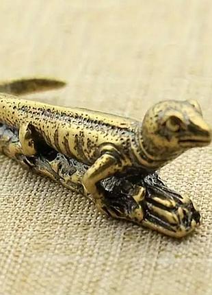 Фигурка статуэтка сувенир латунная металл латунь ящер ящерица пресмыкающиеся