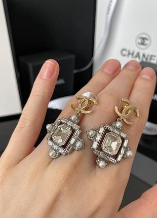 Шанель серьги крупные / брендовые серьги крупные с кристаллами, позолота, посеребрение