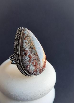 Кільце з натуральної яшми. яшма натуральна крапля в сріблі. розмір 18. індія.