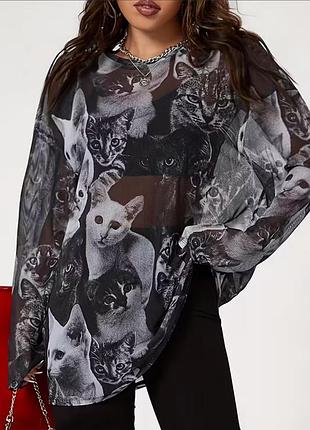 Жіноча футболка з довгим рукавом oversize з котиками