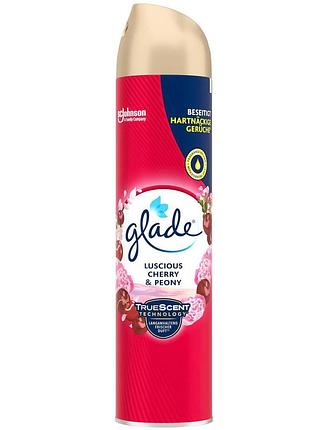 Освежитель воздуха glade "пион и сочные ягоды" 300мл (5000204341171)