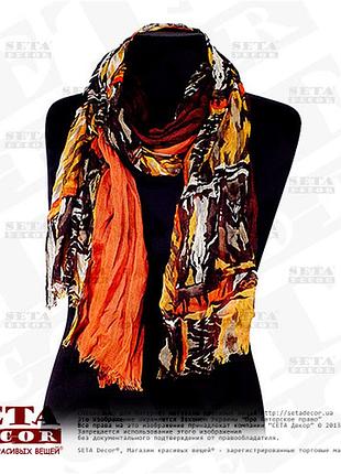 Женский яркий шарф оранжево-коричневый