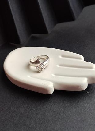 Кільце циркон сріблення. каблучка з цирконом. розмір 14,5. німеччина