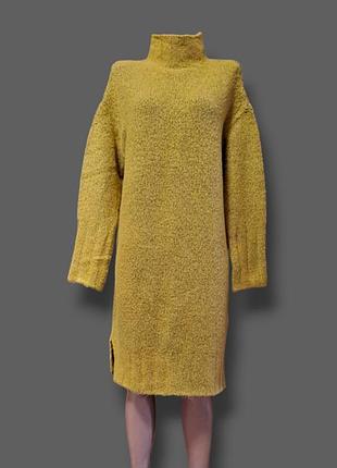 Женское вязаное платье-свитер