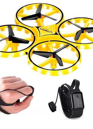 Квадрокоптер tracker с сенсорным управлением