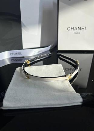 Элегантный брендовый белый ободок-шанель из эко-кожи с золотыми вставками, люкс качество!