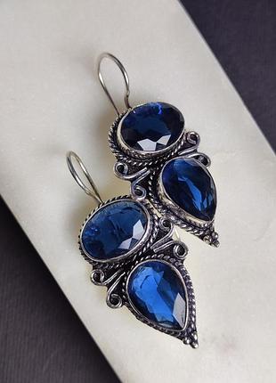 Сапфіровий кварц сережки. кульчики з сапфірового кварцу. сережки кварц овал крапля. сині камені. індія.