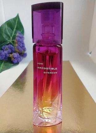 Very irresistible givenchy 4 мл very irresistible