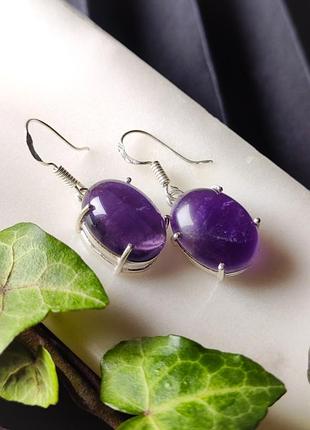 Сережки натуральний аметист. аметист овал в сріблі. кульчики з аметистом. індія.