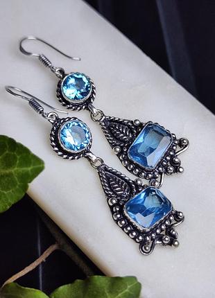 Сережки з науральними каменями топаз прямокутник та аквамарин коло. кульчики з аквамарину та топазу. індія.