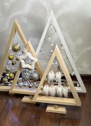 Деревʼяна ялинка новорічний декор