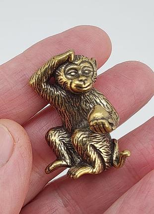 Фігурка з латуні "обезьяна з кокосом" арт. 06213