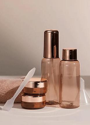 Дорожный набор аксессуаров oriflame