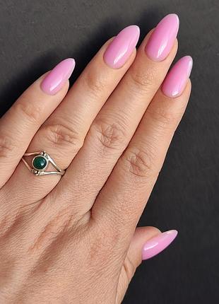 Кільце зелений онікс коло. перстень з зеленого оніксу. онікс в сріблі. розмір 16,2 р. індія.