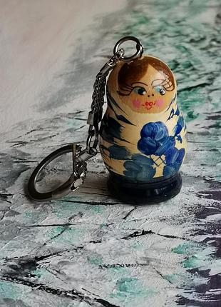 Деревянный брелок для ключей подвеска русская матрёшка