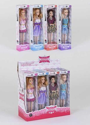 Кукла модель в летнем платье. набор из 12 кукол