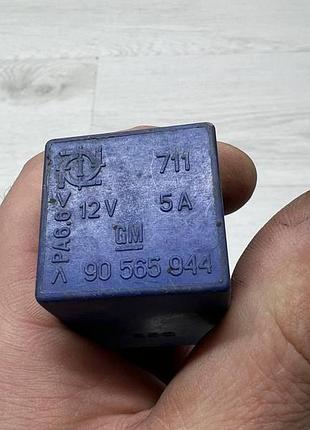 Реле 90565944 opel astra g