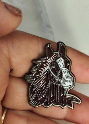 Брошка-кидання значок пін метал кінь кавовий колір