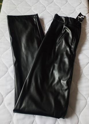 Шкіряні штани кльош
