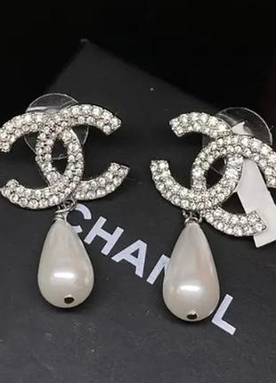 Сережки с жемчугом капелькой посеребрение с цирконием и жемчужиной