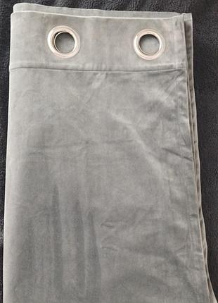 Шторы велюровые серого цвета на люверсах