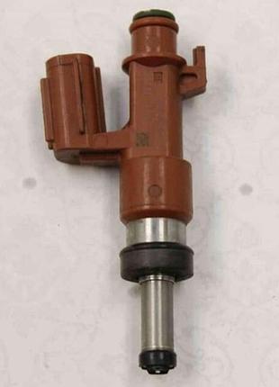Форсунка впрыска топлива lexus ls600hl 2320938030