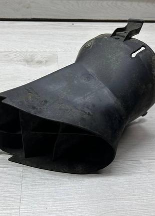 Повітрозабірник інтеркулера опель омега б 2.5 tds m51 opel omega b 90529904