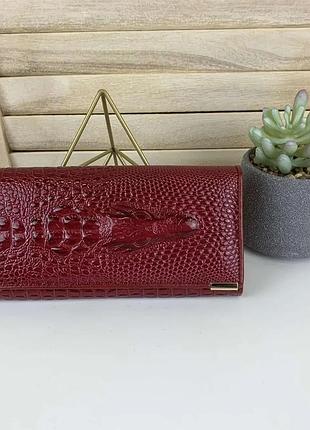 Кожаный женский кошелек крокодил, женский клатч-кошелек с крокодилом натуральная кожа красный