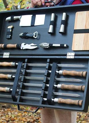 Набір для гриля та барбекю "традиційний" у дерев'яному кейсі