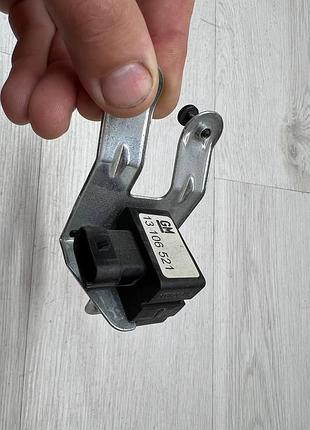 Датчик (сенсор) швидкості ids opel vectra c signum 13106521. 9570930003