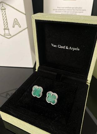 Клевер серьги гвоздики зеленые серебро, покрытие белым золотом