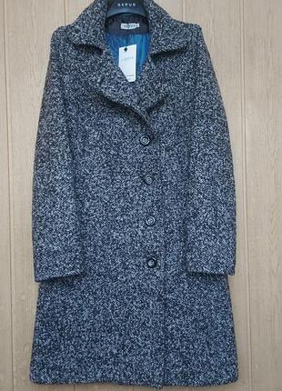 Пальто серо черное, красивое очень, шерсть, размер м.