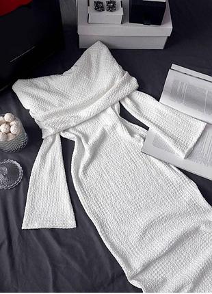 Сукня максі біла