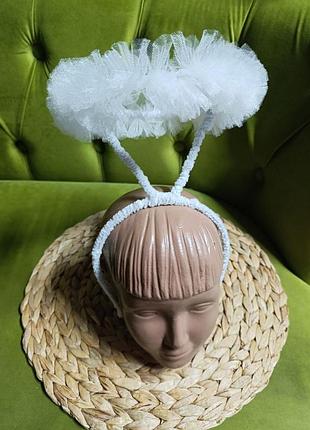 Обруч на голову ручної роботи білий німб на свято осені або дитяче свято